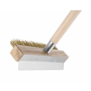 Une brosse en bois robuste avec des poils en acier carbone et un grattoir pour un nettoyage efficace du four à pizza